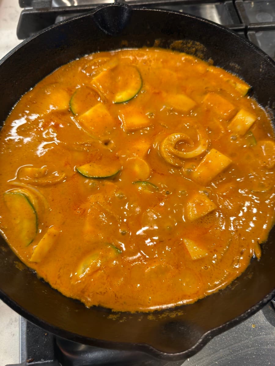 Goan coconut curry, made vegetarian, step photo 4